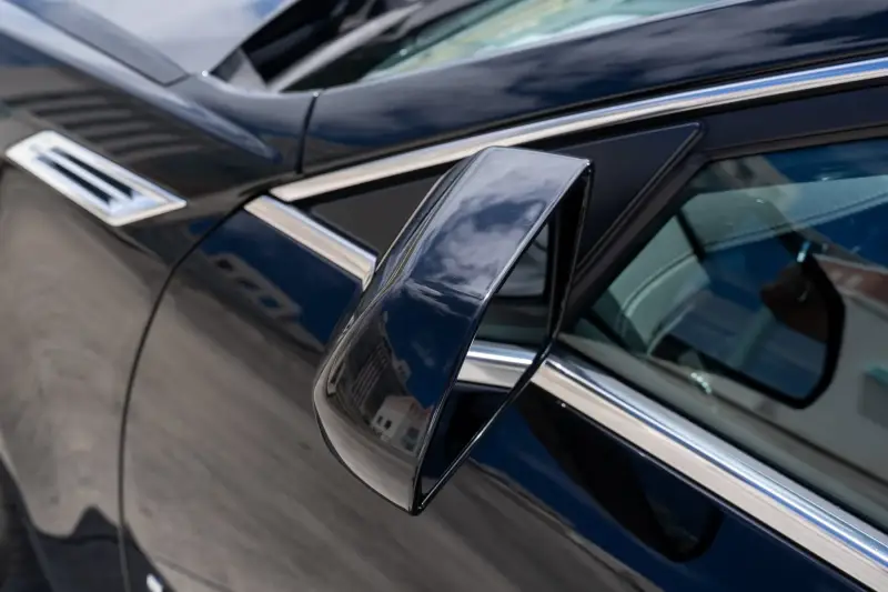 2010 Cadillac CTS-V Sedan photo 26