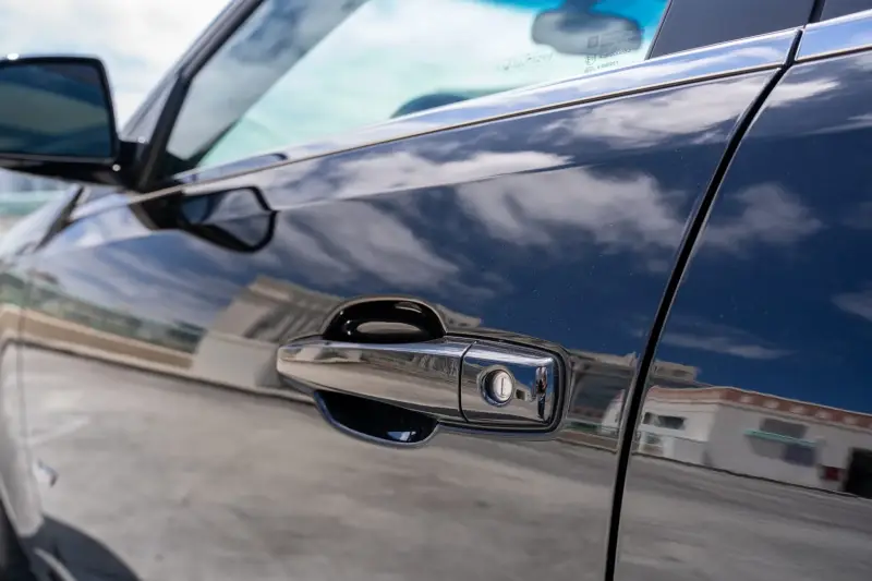 2010 Cadillac CTS-V Sedan photo 4