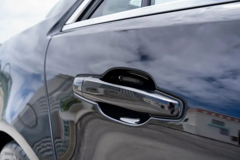 2010 Cadillac CTS-V Sedan photo 33