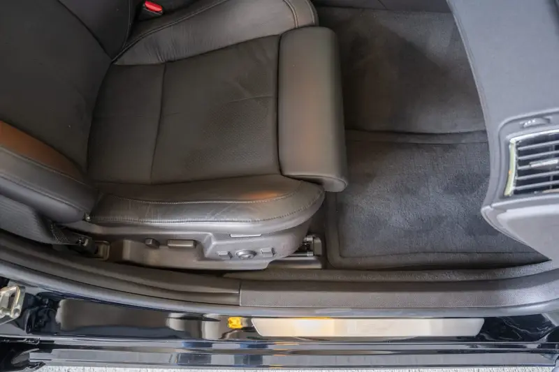 2010 Cadillac CTS-V Sedan photo 80