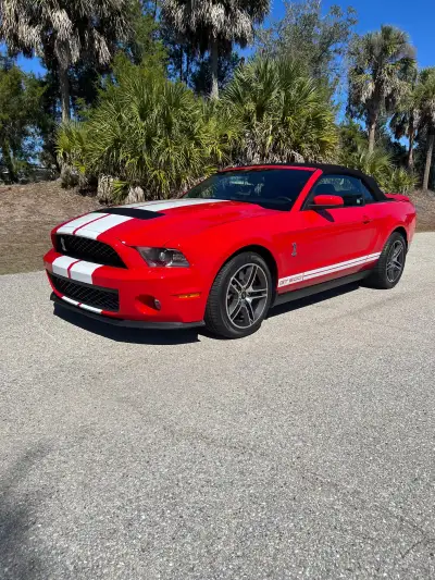 2010 Ford Mustang Shelby GT500 Convertible