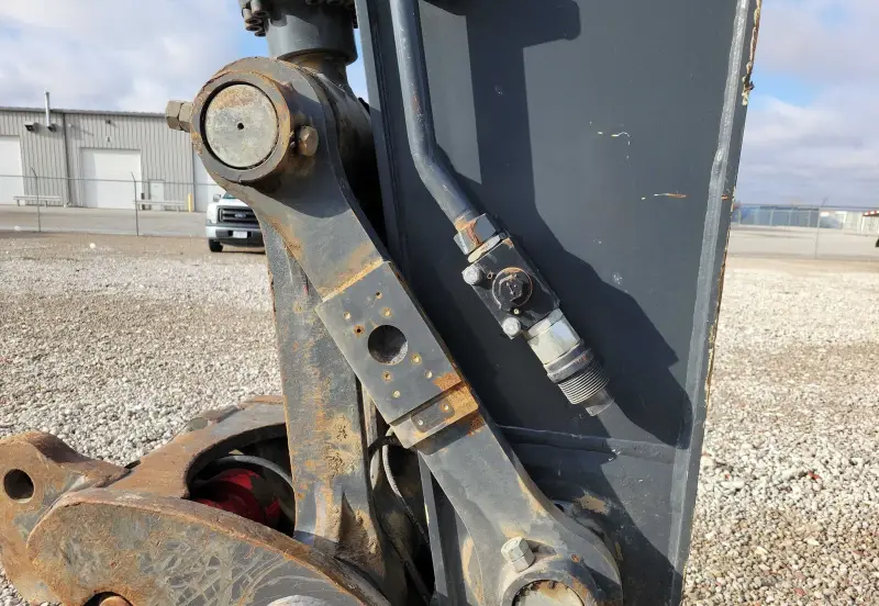 2017 John Deere 350G LC photo 15