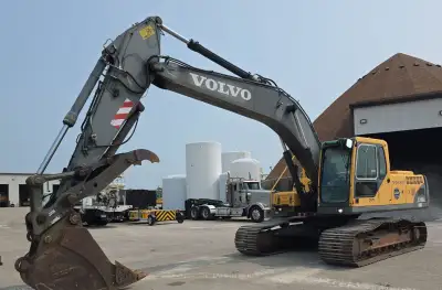2007 Volvo EC240B LC