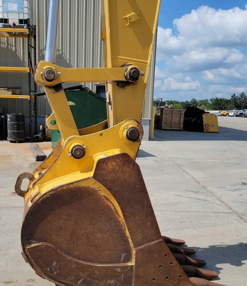 2015 Caterpillar 323FL photo 16