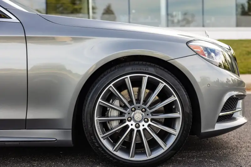 2014 Mercedes-Benz S550 Sedan photo 19