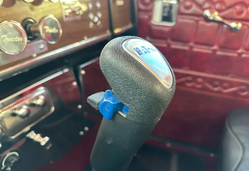 1987 Peterbilt 359 photo 57
